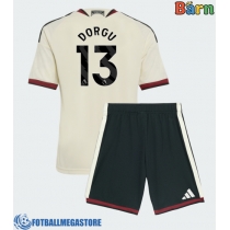 Fotballdrakt Barn Manchester United Patrick Dorgu #13 Tredjedraktsett 2026-27 Kortermet (+ Korte bukser)
